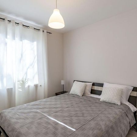 Mott Residence Тузла Экстерьер фото