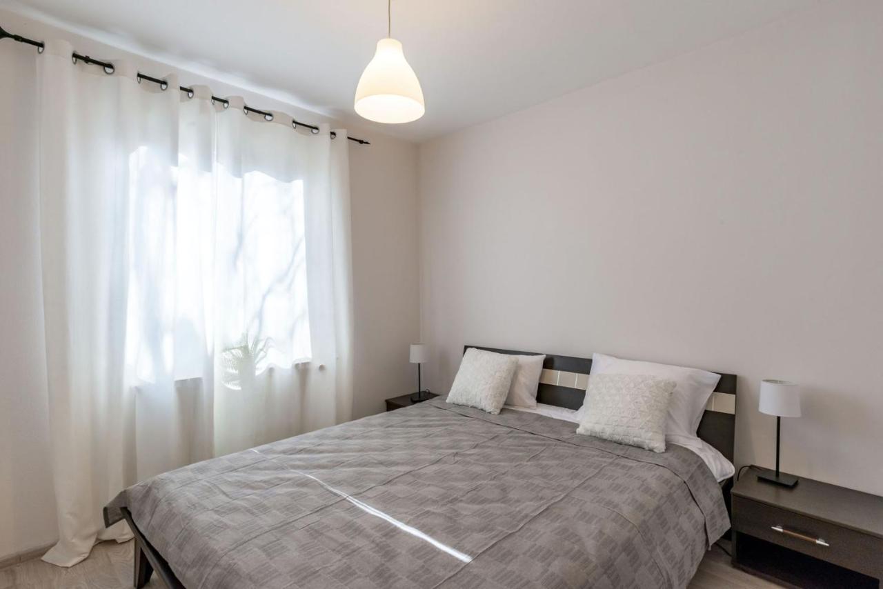 Mott Residence Тузла Экстерьер фото